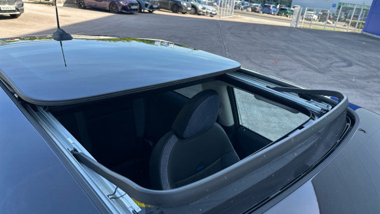 MINI Cooper 1.5 C Sport [Level 1] 3dr Auto Petrol Hatchback